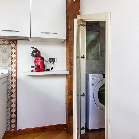 Exclusive Roth Apartments Сассари Экстерьер фото
